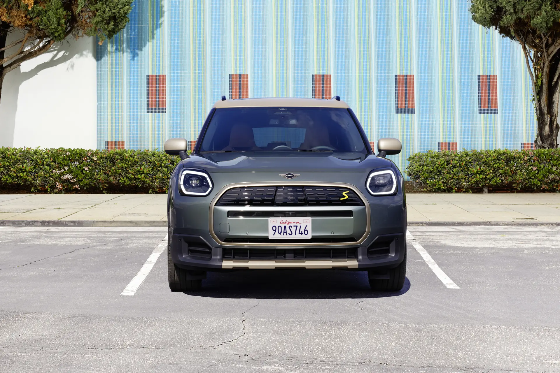 MINI all-electric Countryman – mosaic - charging & range