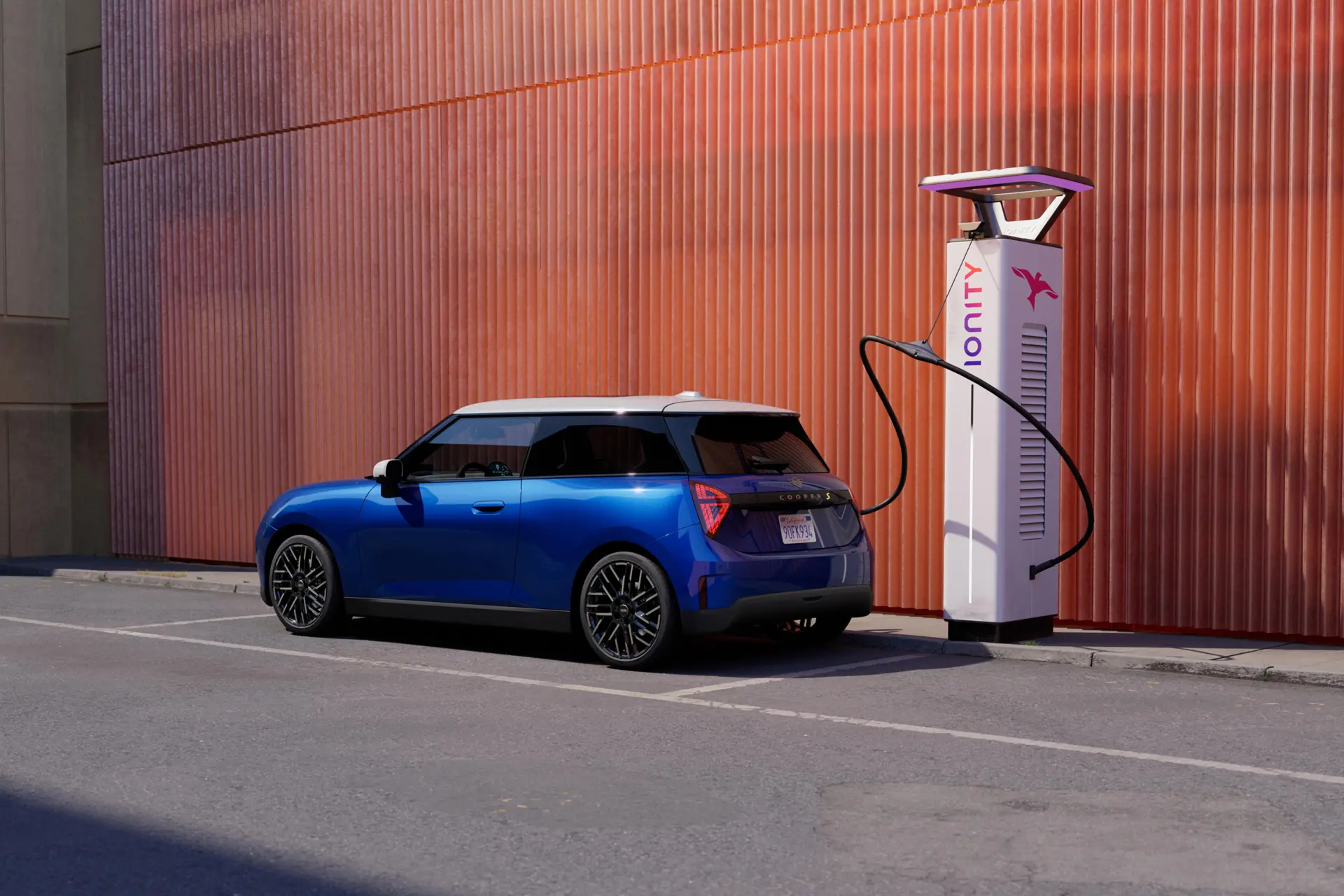 MINI all-electric - charging - public charging