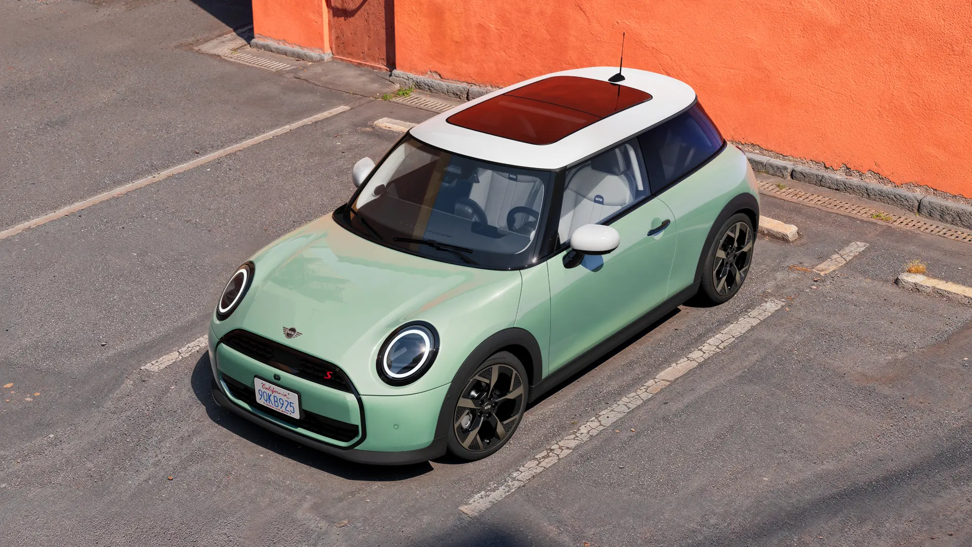 MINI Cooper 3 door - driving experience - parking assistant